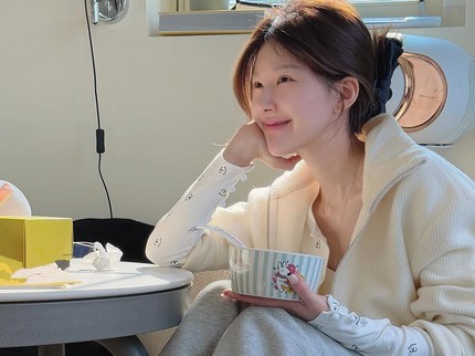 5 Potret Kondisi Terbaru Bintang Hidden Love Zhao Lusi Usai Alami Depresi Berat