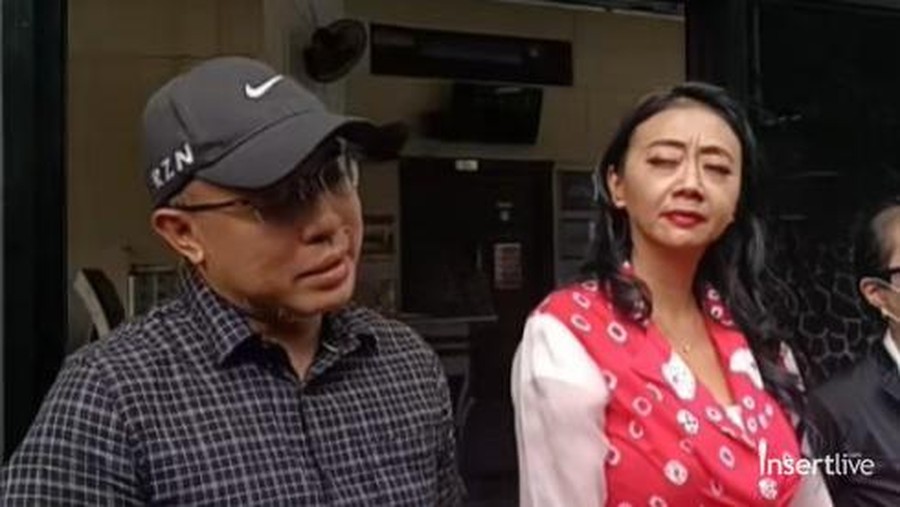 Galiech Ridha dan Asri Welas Galiech Ridha dan Asri Welas