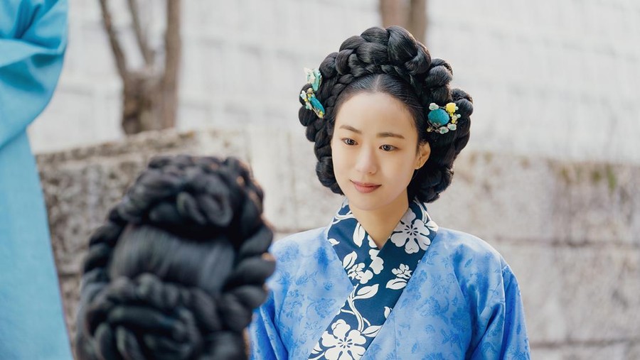 Lee Yi Dam Pemain The Queen Who Crowns