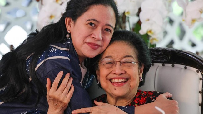 Puan Tegaskan Megawati Dukung Pengesahan RUU TNI Ketua DPR sekaligus Ketua DPP PDIP, Puan Maharani menegaskan bahwa ibu sekaligus Ketua Umum PDIP Megawati Soekarnoputri mendukung pengesahan RUU TNI.