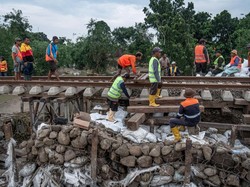 Jalur KA Terdampak Banjir, Sejumlah Perjalanan Alami Keterlambatan