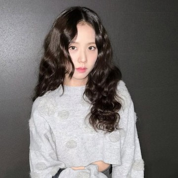 Jisoo BLACKPINK Unggah Teaser Berupa Teka-Teki Jelang Comeback Solo Perdana