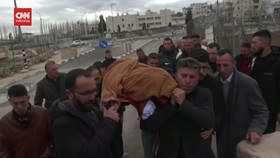 VIDEO: Ambulans Dihalangi Tentara Israel, Pasien Kondisi Koma Tewas