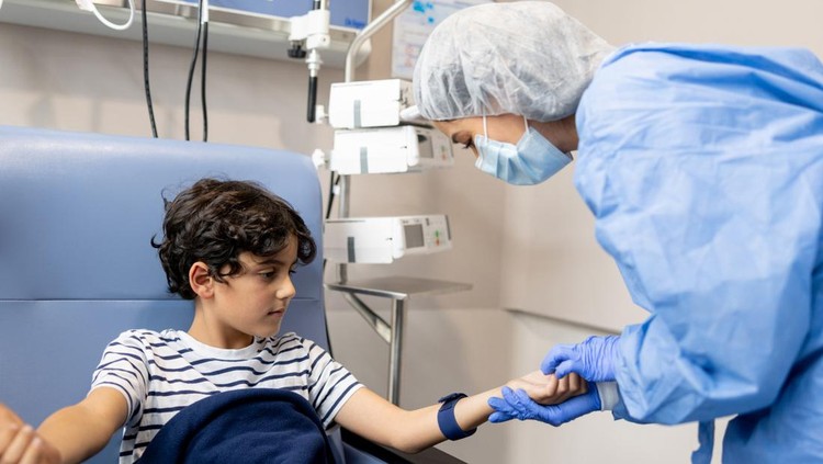 Infus pembuluh darah anak susah