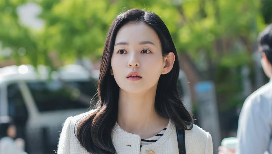 Kim Yoon Hye dalam drama Korea Love Scout