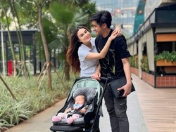 Alasan Istri Kevin Aprilio Tak Pakai Pengasuh Anak