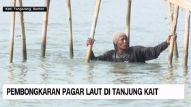 VIDEO: Pembongkaran Pagar Laut di Tanjung Kait