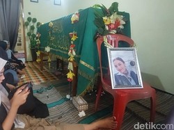 Chat Centang Satu Ibu ke Osima Yukari Sehari Usai Kebakaran Glodok Plaza