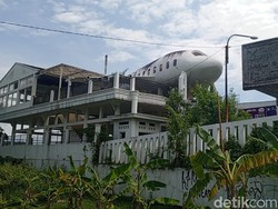 Eks Rumah Makan Pesawat di Sumedang Dijual Rp 3 Miliar