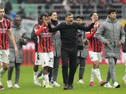 Pemain Milan Dianggap Tidak Solid dalam Transisi Bertahan