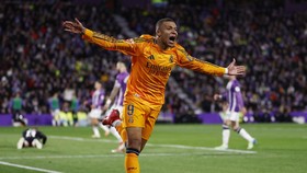 Hasil Liga Spanyol: Mbappe Hattrick, Madrid Hancurkan Valladolid