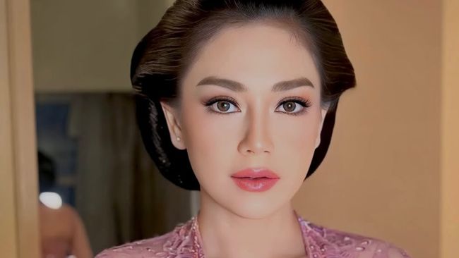 Bergelar Kehormatan Solo, Celine Evangelista Punya Kakek Pemersatu Umat Islam
