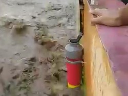Debit Air Sungai Brantas Naik, EWS di Kampung Warna-Warni Berbunyi
