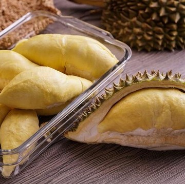 img-title Lagi Musim, Ketahui 5 Khasiat Buah Durian yang Sering Disangka Penyebab Darah Tinggi dan Kolesterol