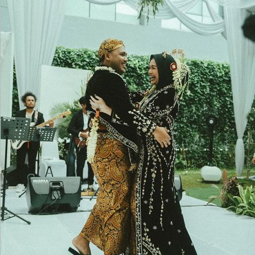 Dimansyah Laitupa Resmi Menikahi Salma Salsabil: Ini Istriku