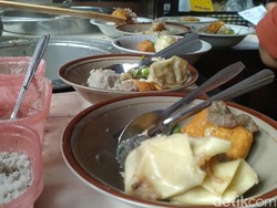 5 Rekomendasi Bakso Enak di Garut yang Cocok Disantap di Musim Hujan