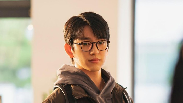 Idol-Aktor Jinyoung GOT7 Ceritakan Pengalamannya Membintangi Drakor 'The Witch'