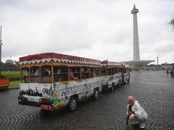Hari Ini Monas Buka Sampai Malam!