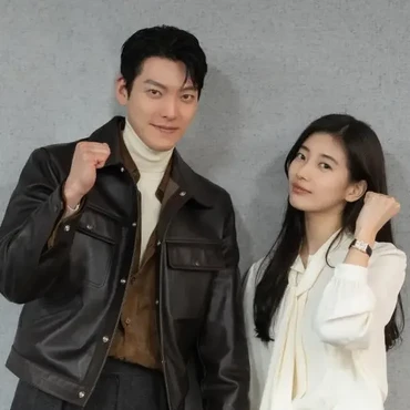 Sutradara Lee Byung Hun Batal Garap Drama Kim Woo Bin dan Suzy, Alasannya...