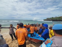 Fakta 3 Pelajar SMP Mojokerto Tewas Terseret Ombak Pantai Drini Jogja