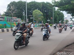 Meriahnya Arus Balik di Jalur Pantura Cirebon