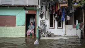 Kemensos Salurkan Bantuan Rp578 Juta untuk Korban Banjir Jakarta