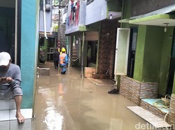 Kebon Pala Jakarta Timur Kebanjiran, Air Masih Menggenang