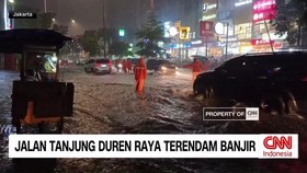 VIDEO: Banjir Merendam Sejumlah Kawasan di Jakarta