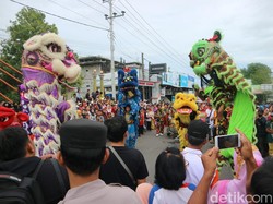 Potret Kemeriahan Kirab Budaya Kelenteng Sambut Tahun Baru Imlek di Pati