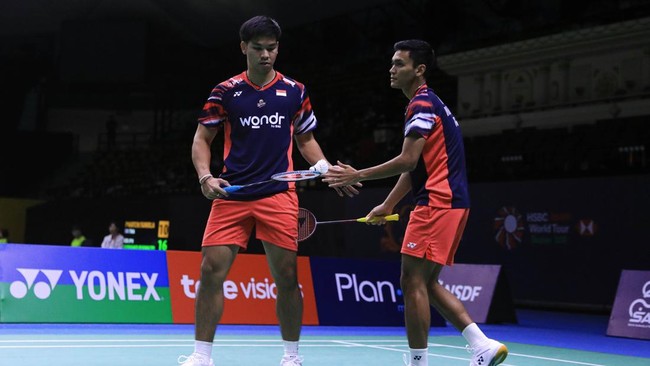 Indonesia akan menghadapi Malaysia di laga terakhir fase grup Badminton Asia Mixed Team Championship (BAMTC) 2025. Berikut susunan pemain Indonesia vs Malaysia.