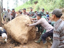 9 Hari Terisolir Longsor, Akses 2 Dusun di Petungkriyono Kini Dibuka
