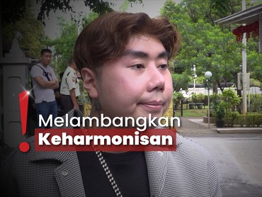 Lakukan Tradisi Imlek, Roy Kiyoshi Sembahyang dan Lepas Burung