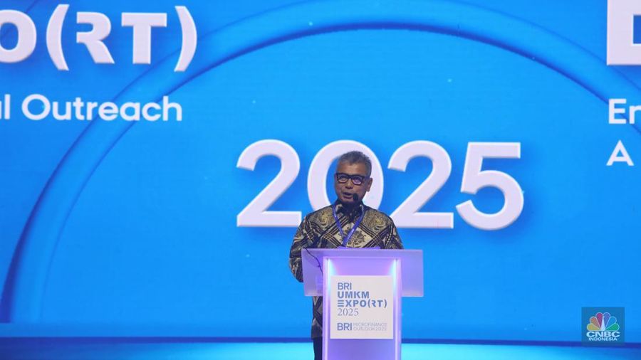 Opening ceremony BRI UMKM EXPO(RT) lalu BRI Microfinance Outlook 2025 di Nusantara Hall, ICE BSD, Tangerang, Banten, Kamis (30/1/2025). Opening ceremony BRI UMKM EXPO(RT) juga BRI Microfinance Outlook 2025 pada Nusantara Hall, ICE BSD, Tangerang, Banten, Kamis (30/1/2025). (CNBC Indonesia/Faisal Rahman)
