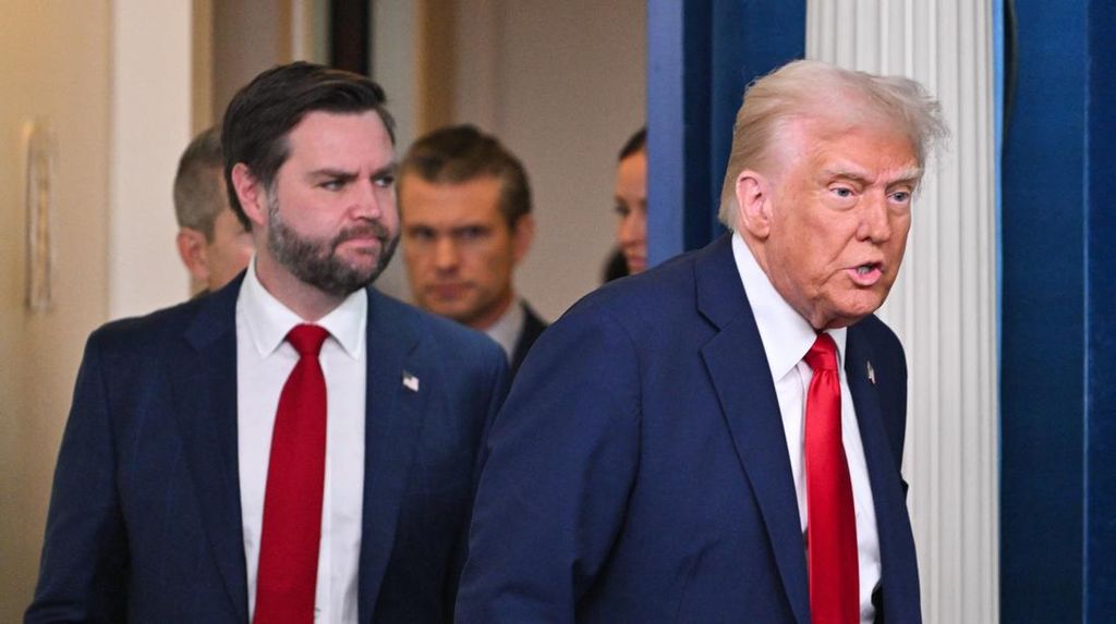 Trump Ancam Kenaikan Tarif ke Negara yang Melawannya soal Greenland