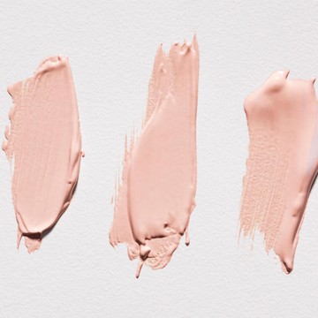 Jangan Bingung! Ini Beda Fungsi Pink Concealer dengan Warna Lainnya