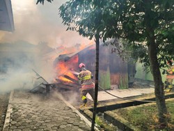 Gudang SMP Ngasem Bojonegoro Terbakar gegara Korsleting