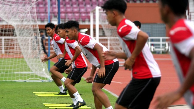 Indra Sjafri sekali lagi akan memimpin Timnas Indonesia U-20 di Piala Asia U-20. Ini menjadi yang ketiga Indra coba mencari tiket Piala Dunia U-20.