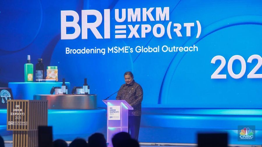 Opening ceremony BRI UMKM EXPO(RT) juga BRI Microfinance Outlook 2025 di dalam Nusantara Hall, ICE BSD, Tangerang, Banten, Kamis (30/1/2025). (CNBC Indonesia/Faisal Rahman)