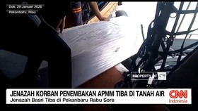 VIDEO: Jenazah Korban Penembakan Aparat Malaysia Tiba di Pekanbaru