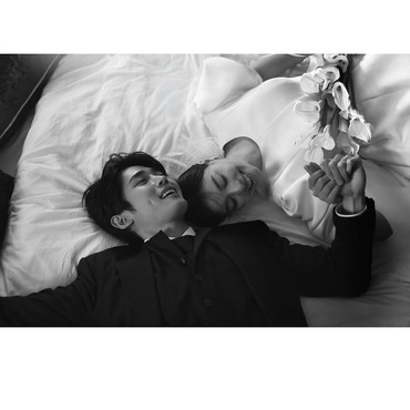 7 Potret Prewedding Ailee dan Choi Si Hun Single's Inferno yang Bikin Gemas