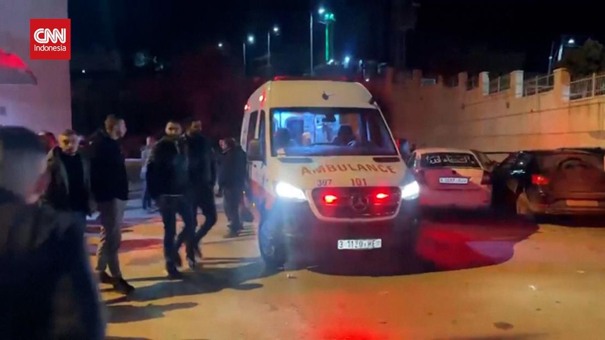 VIDEO: 10 Orang Tewas Akibat Serangan Israel di Tepi Barat VIDEO: 10 Orang Tewas Akibat Serangan Israel di Tepi Barat