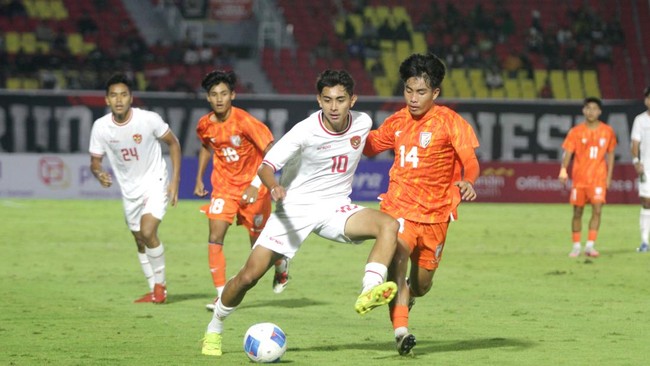 Timnas Indonesia U-20 mengalahkan India 4-0 pada laga terakhir Mandiri U-20 Challenge Series di Stadion Gelora Delta Sidoarjo, Kamis (30/1) malam WIB.