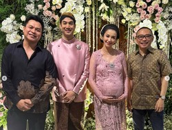 Berkah Ramadan, Velove Vexia Melahirkan Anak Pertama