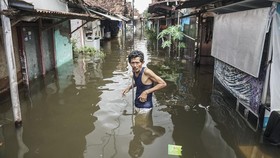 FOTO: Jateng Dilanda Banjir, Musim Hujan Diprediksi hingga Februari