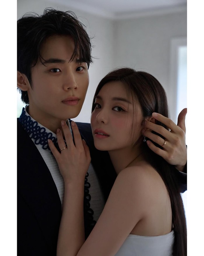 Bersamaan dengan pengumuman, agensi juga mengungkapkan bahwa Ailee dan Choi Si Hun telah bertunangan pada Maret 2024. Saat itu juga sudah dikonfirmasi bahwa mereka merencanakan pernikahan yang akan digelar tahun ini./ Foto: instagram.com/aileeonline