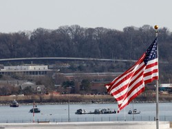AS Akui Tanggung Jawab Atas Tabrakan Pesawat Komersil Vs Black Hawk