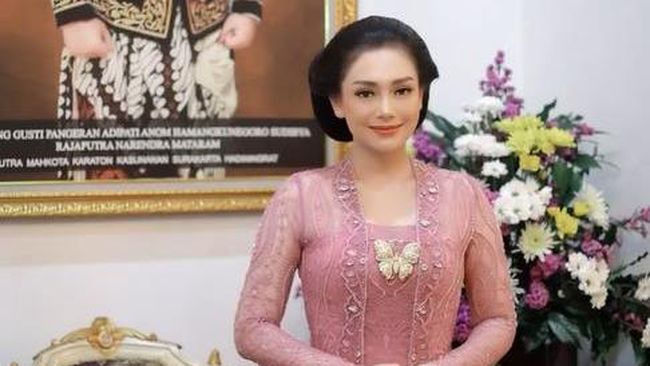 Ini Alasan Celine Evangelista Dapat Gelar Kehormatan dari Keraton Surakarta