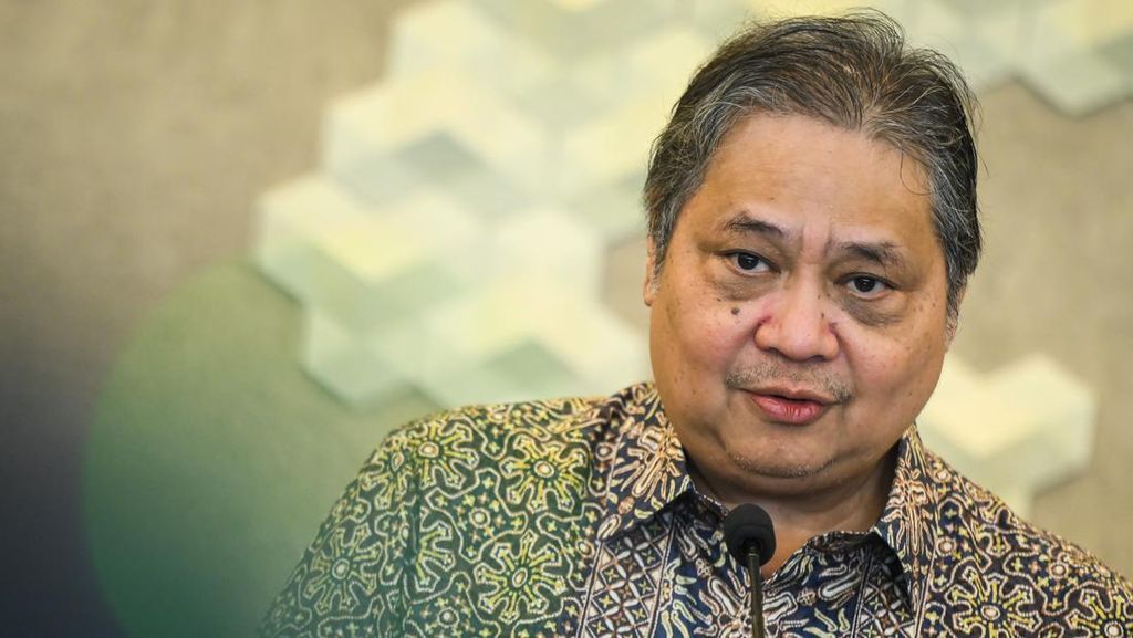 Ada Mobil EV Murah Rp150 Jutaan, Airlangga Wanti-wanti Jakarta Macet