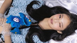 Lirik dan Makna Lagu Love Hangover - Jennie BLACKPINK ft Dominic Fike