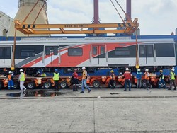 KRL Baru 12 Rangkaian Akan Dipakai di Bogor Line dan Cikarang Line